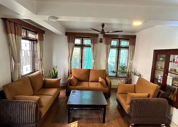 Shanti 2bhk Thamel 5 Min Walk 2nd Floor * Kathmandu