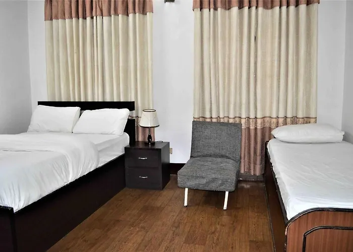 Shanti 2bhk Thamel 5 Min Walk 2nd Floor Apartment *