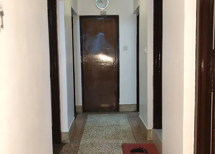 Shanti 2bhk Thamel 5 Min Walk 2nd Floor Apartment Kathmandu